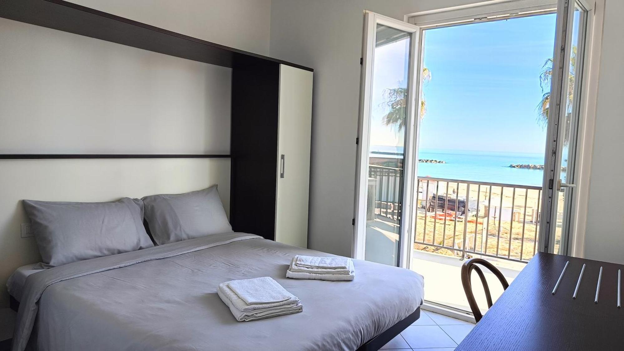 Lido Rooms & Apartments Lido di Fermo Exterior foto